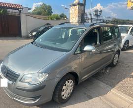 Volkswagen Touran 2.0 Highline Ecofuel METANO