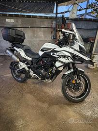 Benelli Trk 502x 2024 perfetta full