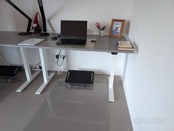 Postazione Ufficio IKEA Completa (