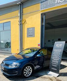 Volkswagen Golf 2.0 TDI DSG 5p. Highline BlueMotio