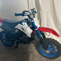Mini moto a benzina