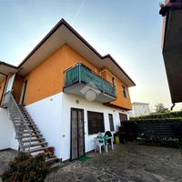 BIFAMILIARE A ROVATO