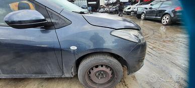 MAZDA 2 2009 - PARAFANGO DESTRO