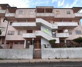 Appartamento con vista di 2 livelli, con garage