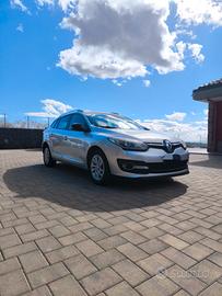 Renault Mégane 1.5 dCi 110CV EDC SporTour Limited