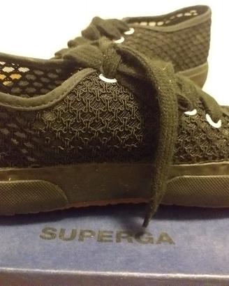 scarpe marca Superga