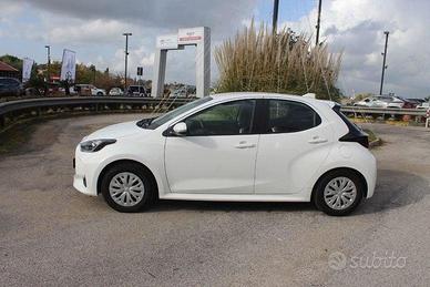 Toyota Yaris 1.5 hybrid Active