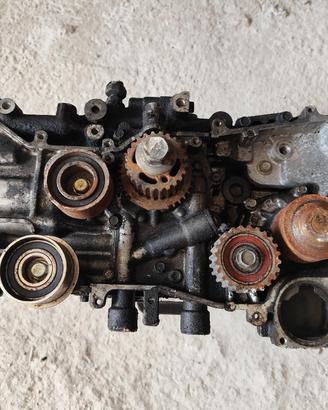 motore Subaru Legacy Outback 2.5 benzina EJ25 2004