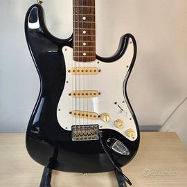 Fender Stratocaster Made in Japan – Chitarra elett