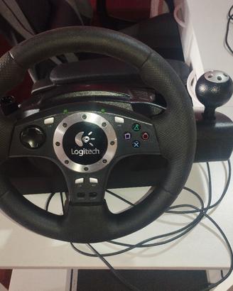 Volante Logitech driving force pro 