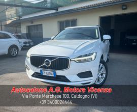 VOLVO XC60 2.0 B4 197CV AWD Geartronic Business