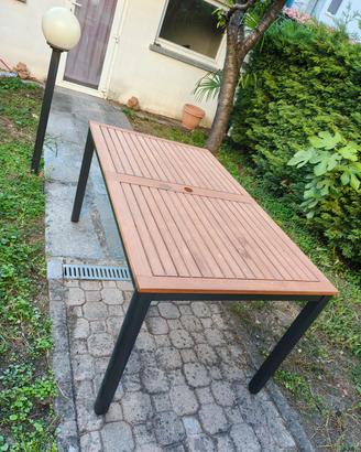 Tavolo JYSK da esterno/giardino