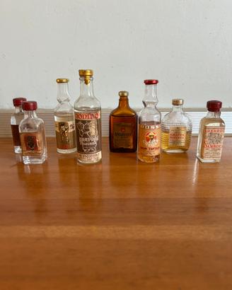Set 8 bottigliette mignon anni ‘60 - ‘70
