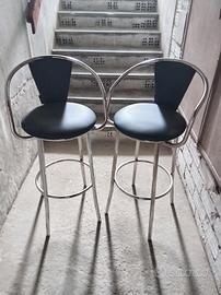 Coppia di sgabelli alti da bar