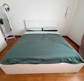 Camera da letto (armadio, letto, comò) Ikea Malm