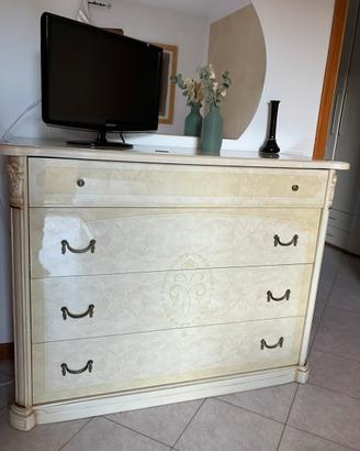 Comò elegante