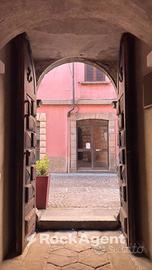 BORGO VAL DI TARO (PR) - CENTRO - TRILOCALE PALAZZ