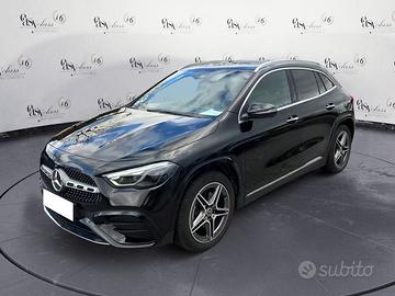 Mercedes-Benz GLA 200 d AMG Line MULTIBEAM LE...