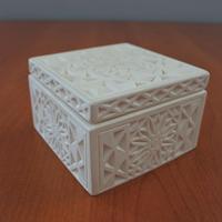 Portagioielli in pietra di Malta