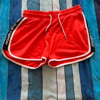 Pantaloncini corti estivi