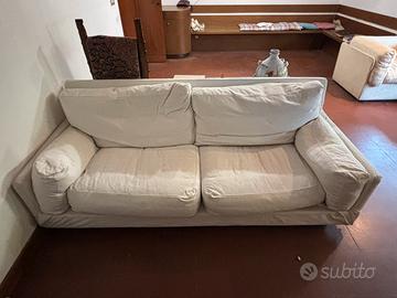 Divano a 2 posti