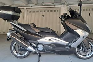 Yamaha TMAX Tech Max 500