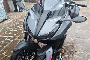 Yamaha Niken GT 2021