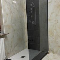 DOCCIA vetro walk-in 140x200 cm fumé (o tavolo)