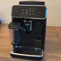 Macchina da caffè Philips 2200 Series LatteGo