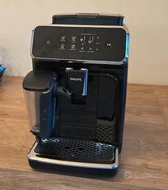 Macchina da caffè Philips 2200 Series LatteGo