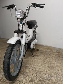 Piaggio si ASI librettino