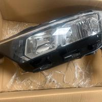 Proiettore ant sx T-ROC no led