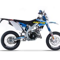 Suzuki Valenti SM 50