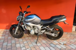 Yamaha FZ6