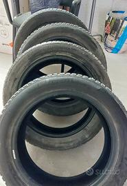 Treno completo pneumatici invernali 