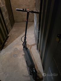monopattino elettrico mai usato 