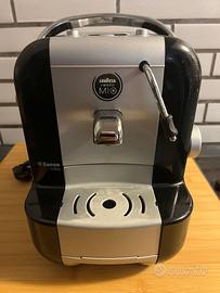 macchina caffè SAECO  "A MODO MIO"