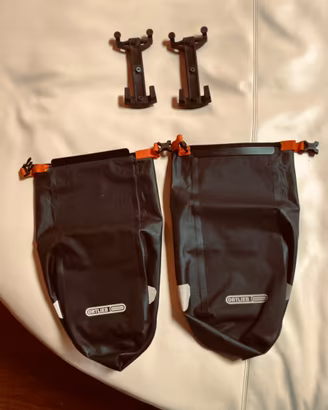 Borse + attacchi Ortlieb bici gravel e viaggio