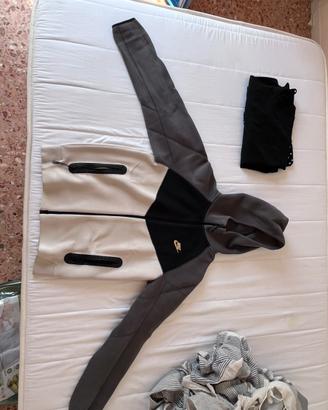Nike tech nuova