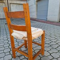 Tre sedie da cucina impagliate