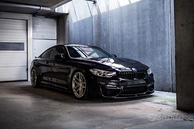 Bmw m4 / *akraprovic* / *carbonio