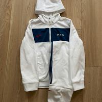 tuta nike bianca e blu