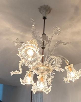 Lampadario di pregio in vetro di Murano