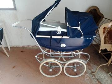 carrozzina anni 60/70 vintage 