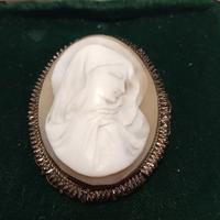 Antico Cammeo in conchiglia con Madonna 
