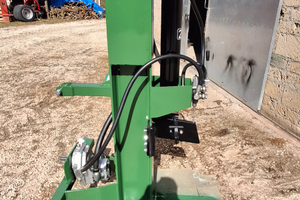 Spaccalegna a cardano