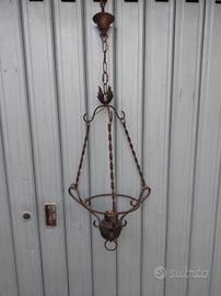 lampadario in ferro battuto 