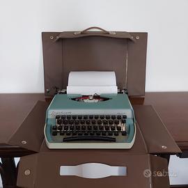 Macchina da scrivere Engadine 44