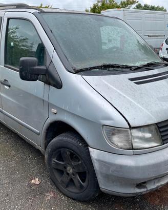 Ricambi Mercedes Vito 2.2 CDI 2001