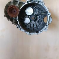 Cambio Audi Q3 2.0 TDI 6M anno 2016